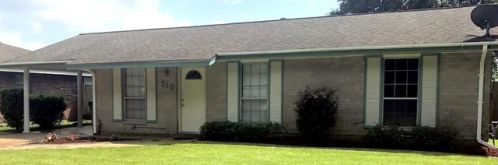 318 Courville Dr, Luling, LA 70070-4449