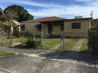 142 18th St, Hialeah, FL 33010-3143