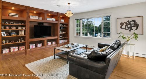 15 Sheraton Ln, Locust NJ  07760-1130 exterior