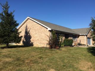 918 Stratford Dr, Greenville, OH 45331-2775