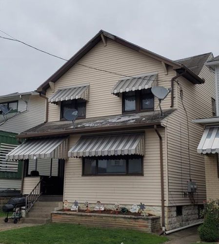 1808 Leishman Ave, New Kensington, PA 15068-4227