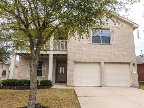 396 Feathergrass Dr, Creedmoor, TX 78610-8911