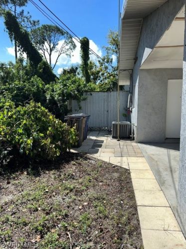 4315 Douglas Ln, Lehigh Acres FL 33973-2071 exterior