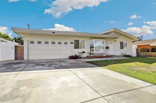 1056 Renwick Rd, Glendora CA  91740-5815 exterior