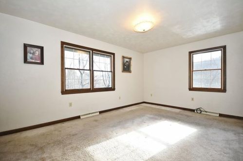 50 Brookside Dr, Mc Donald PA  15057-4400 exterior