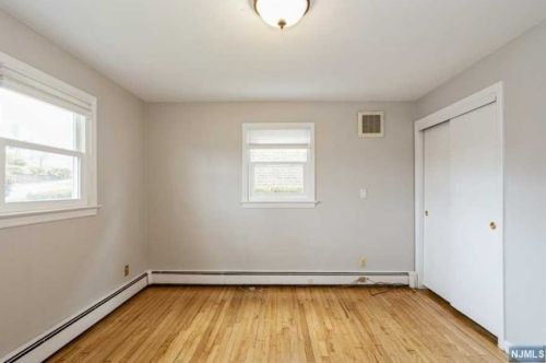 20 Kierstead Ave, Nutley NJ  07110-2528 exterior