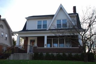 806 Oak Hill Dr, Lexington, KY 40505-3608