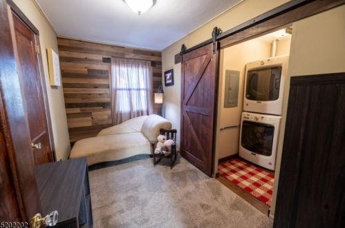 129 15th Ave, Manville NJ  08835-1609 exterior