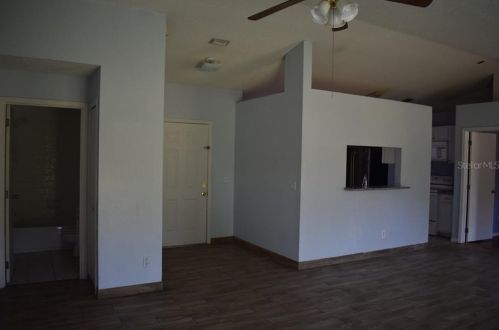 871 Lake Jackson Cir, Apopka, FL 32703-5842