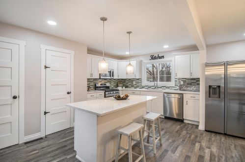 14680 Day Rd, Mishawaka IN  46545-4302 exterior