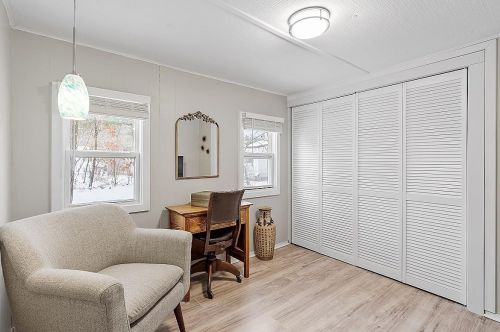 20 Lee Ann St, Nashua NH  03062-3572 exterior
