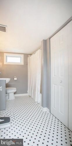 3937 Mill Rd, Collegeville PA  19426-1311 exterior