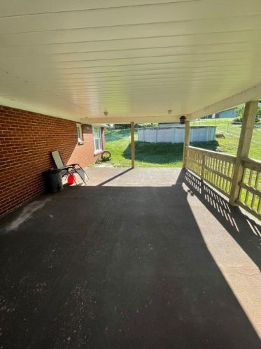 1713 Searson St, Connellsville PA  15425-4948 exterior