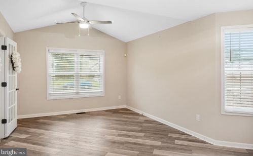 17 Hillside Ln, Berlin Boro NJ  08009-1703 exterior