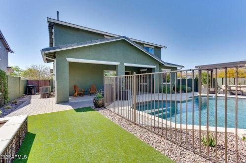 3488 Patrick St, Gilbert AZ 85295-3493 exterior