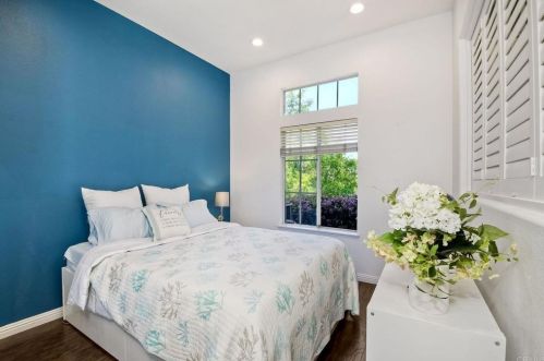 11128 Provencal Pl, San Diego CA  92128-3667 exterior