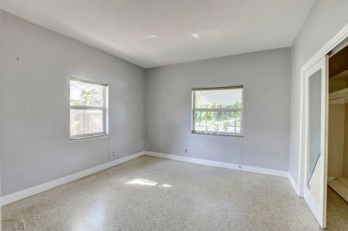 725 4 Ave, Delray Beach FL  33483-4528 exterior