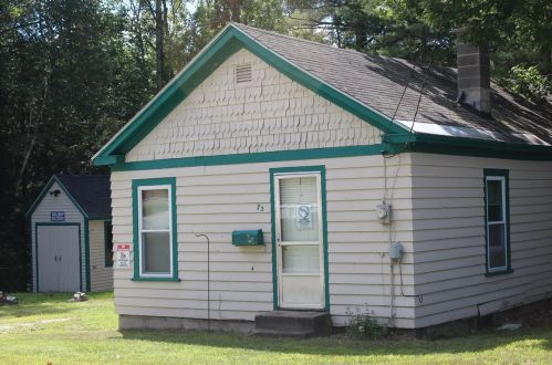 73 Hillside Ave, Northumberland, NH 03582-4184