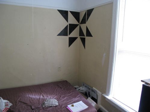 2207 Booth St, Milwaukee WI 53212-3408 exterior