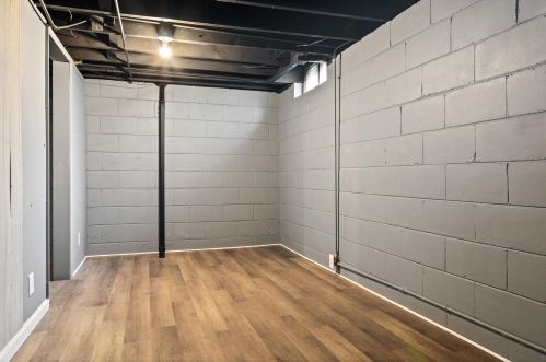 2708 69th St, Milwaukee WI  53219-2905 exterior