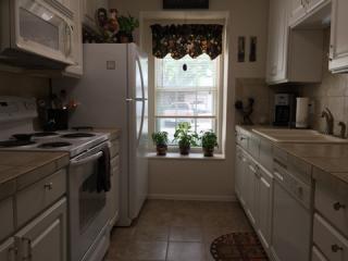 4 Chardonnay Ct, Grand Junction CO  81507-1265 exterior