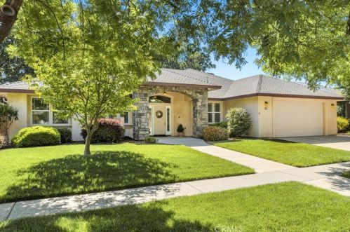53 Cade Ct, Chico, CA 95926-2582
