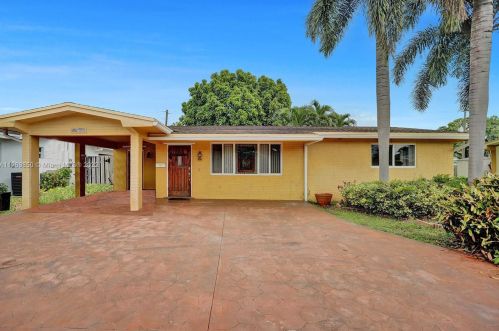 8791 10th St, Hollywood, FL 33025-1455