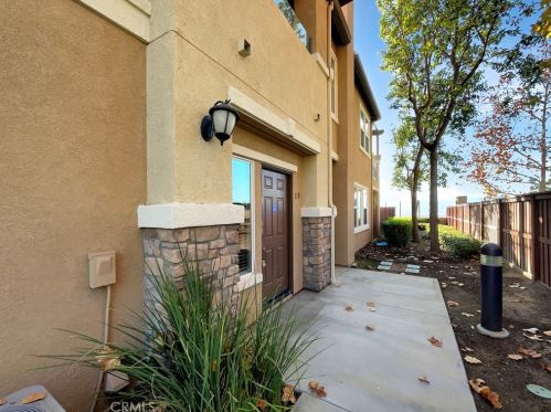 15643 Vista Way, Lake Elsinore CA  92532-0441 exterior