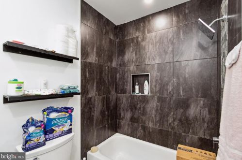 14688 Pinon Ct, Woodbridge VA  22191-3130 exterior