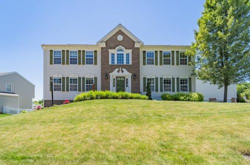 126 Tartan Rd, Gibsonia PA  15044-9416 exterior