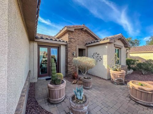 14 Torrey Pines Dr, Mohave Valley AZ  86440-8209 exterior