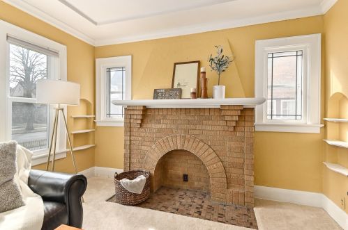 2559 63, Milwaukee WI 53219-2628 exterior