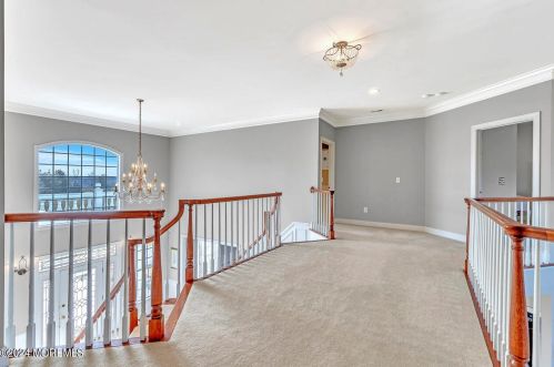 3 Equinox Ln, East Freehold NJ  07728-8652 exterior