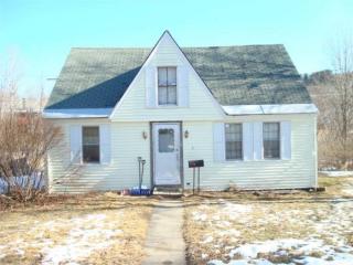 4 Main St, Pittsfield NH  03263-3703 exterior