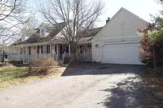 40 Donald Lewis Dr, Seekonk, MA 02771-5717