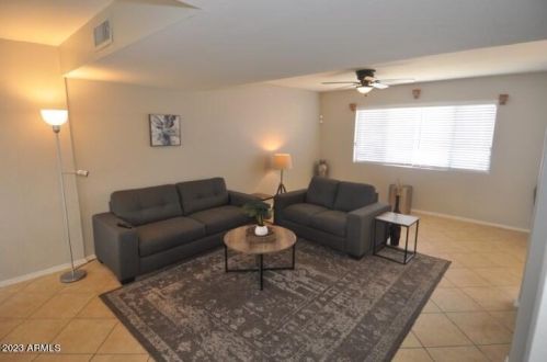 15847 26th Ave, Phoenix AZ  85023-4120 exterior