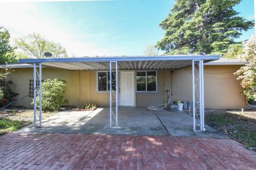 145 Rainier Cir, Vacaville CA  95687-3309 exterior