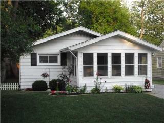 228 Leander Dr, Toledo, OH 43615-9030