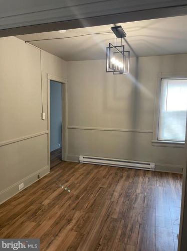 2404 Carter St, Wilmington, DE 19802-4320