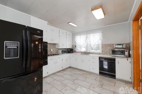 227 Rahway Ave, South Plainfield NJ  07080-3737 exterior