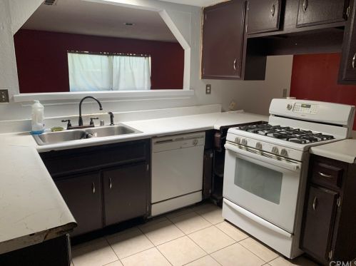 14240 Cholame Rd, Victorville, CA 92392-2664