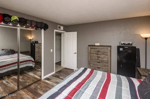 2400 Tigertail Dr, Lake Havasu City AZ  86403-4975 exterior