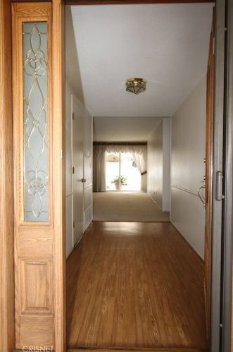 26321 Green Terrace Dr, Santa Clarita, CA 91321-1324