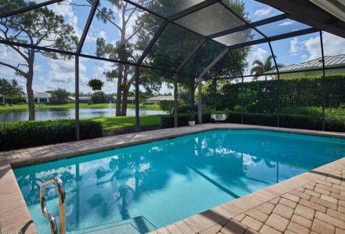 527 Devils Ln, Naples FL  34103-3021 exterior