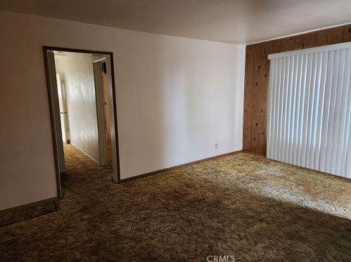 9417 Cedartree Rd, Downey CA  90240-2412 exterior