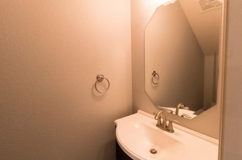 3829 Marcillia Cir, Irving TX  75038-8458 exterior