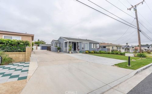 238 31st St, Long Beach, CA 90806-1323
