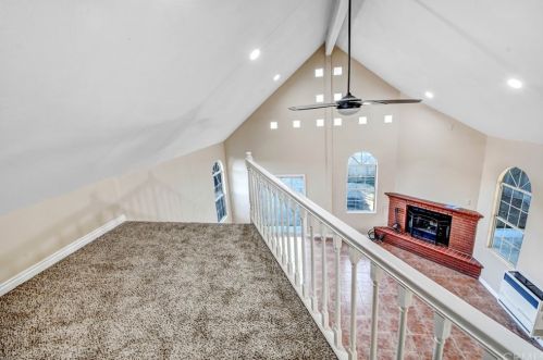 451 Kelly Ln, Colton CA  92324-2017 exterior