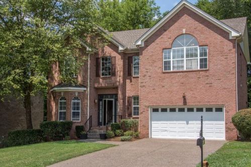 109 Fairgrove Cir, Hendersonville, TN 37075-4753