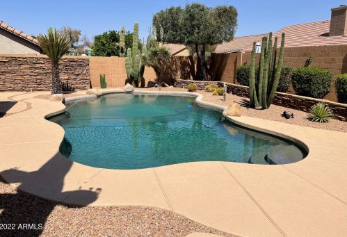 4610 Peak View Rd, Cave Creek, AZ 85331-3274